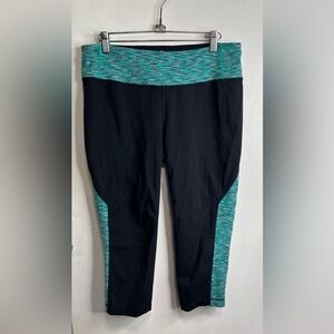 Athleta Capri Leggings